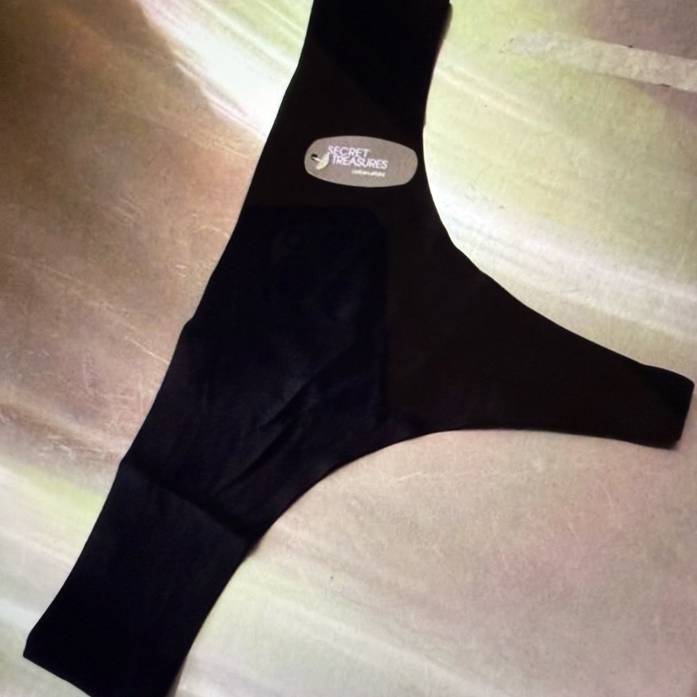 NWT Secret Treasures Women’s XXL 9 Black Thong Underwear